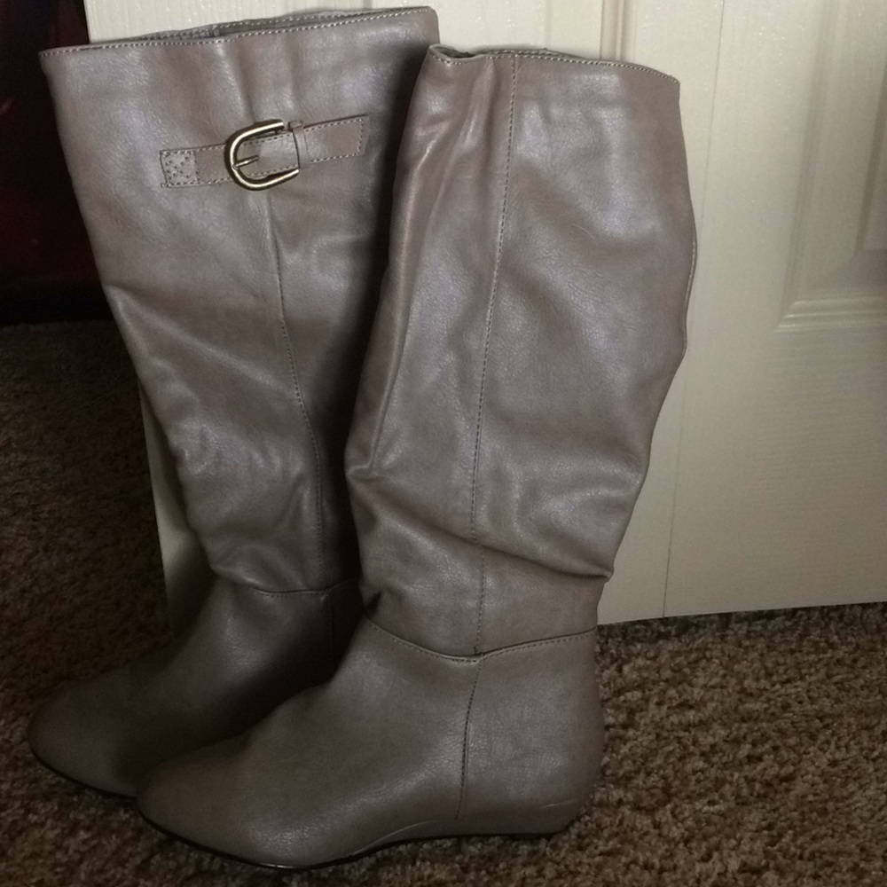 Tan boots!